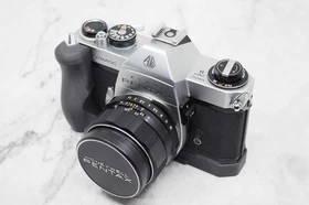 Pentax K1000 Spotmatic Carbon Fiber Grip Air Tag (Camera and Lens NOT included)