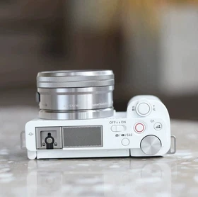 Sony ZV-E10 24.2MP APS-C 4k Video Mirrorless Digital Camera with 16-50mm Lens