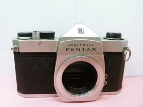 ,, Pentax Spotmatic 35 Film Camera Body - Vivitar - Yashica M42 screw mount