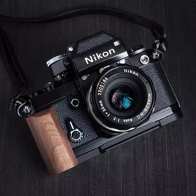 Wood L Hand Grip Handle For Nikon F2 F2A F2AS Camera w/Aluminum Alloy Baseplate