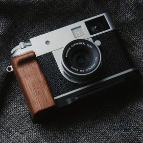 Wooden Metal Attachment Grip Flannel Base for XHalf Fujifilm X-Half Camera Gift