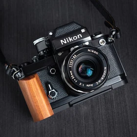 Wood Camera Hand Grip Handle F Nikon F2 F2A F2AS Camera Aluminum Alloy Baseplate