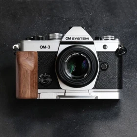 Camera hand solid wood handle grip L-plate accessory suitable for Olympus OM-3