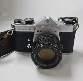 3732401 ASAHI PENTAX Spotmatic Camera
