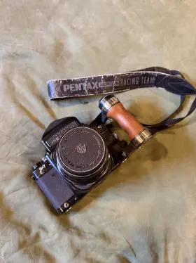 4952344 ASAHI PENTAX Format Camera Takumar Lens Grip Strap
