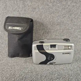 BH602 BELL AND HOWELL Point Shoot Camera