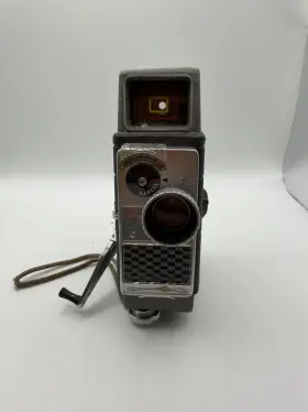 P-06189 BELL HOWELL Electric Film Camera