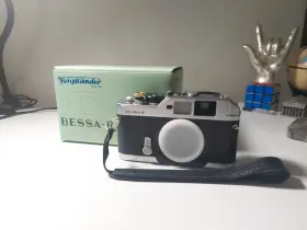 00122487 BESSA Voigtlander Rangefinder Film Camera Body