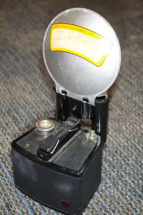 SIX-20 BROWNIE Film Camera Flash #3