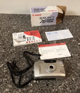 082966144134 CANON Sure Shot Zoom Film Camera Point Shoot