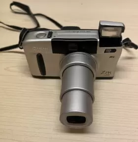 Z135 CANON Sure Shot Film Camera Point Shoot #2