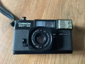 35EE-F CHINON Camera