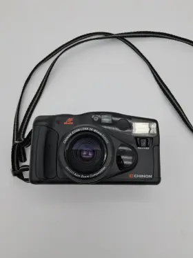 AUTO6001 CHINON Auto Film Camera Zoom Lens Af Clean
