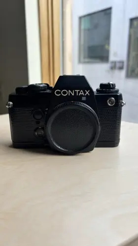 038238 CONTAX Quartz Slr Film Camera