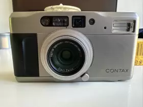 097281 CONTAX Box Tvs Point Shoot Film Camera Rolls Newfilm