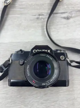 137MD CONTAX Quartz Slr Film Camera