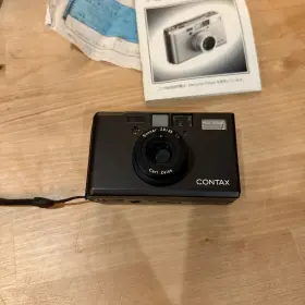 80031103 CONTAX Point Shoot Film Camera Carl Zeiss Sonnar