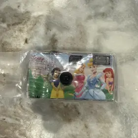 DCS201 DISNEY Princess Flash Camera Exposures Film