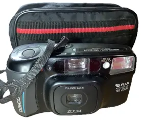 30607502 FUJI Auto Focus Zoom Need Batteries