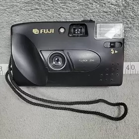 DL-7 FUJI Point Shoot Film Camera Fujinon Lens Flash