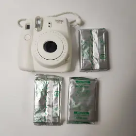 MNI8 FUJI Instax Mini Camera Film