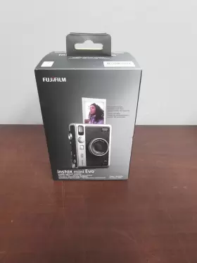 074101204957 FUJIFILM Instax Mini Evo Hybrid Camera