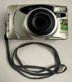 10023434 FUJIFILM Zoom Point Shoot Film Camera Battery