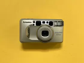 125SR FUJIFILM Zoom Point Shoot Camera #2