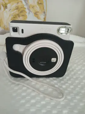 16670510 FUJIFILM Fuji Instax Square Film Camera