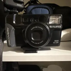 312-ZOOM FUJIFILM Point Shoot Film Camera Flash