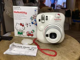 547410096835 FUJIFILM Hello Kitty Cheki Fuji Film Instax Mini