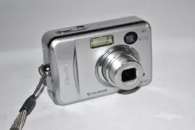 A345 FUJIFILM Finepix Digital Camera