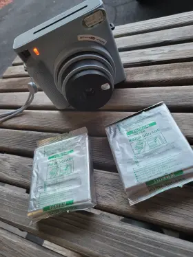 16670508 FUJIFILM INTERNATIONAL Instax Square Camera Films