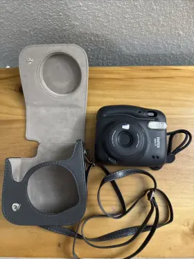 W042QVL FUJIFILM Instax Mini Camera