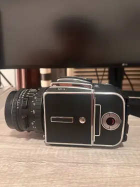 10238 HASSELBLAD Lens Strap #2