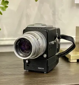 500EL-M HASSELBLAD El Zeiss Planar Lens