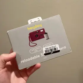 35MM HEYDAY Reloadable Camera Film Cherry