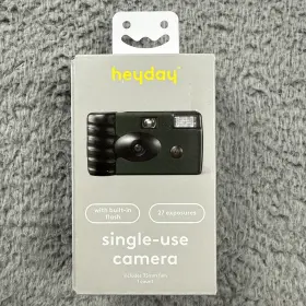 TTOTUC01 HEYDAY Single Film Camera Flash Exposures