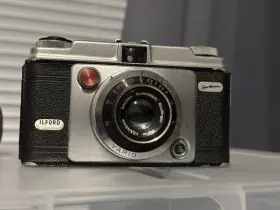 15714375 ILFORD Film Camera #2