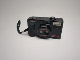 TW-77 KALIMAR Focus Camera Flash Point Shoot