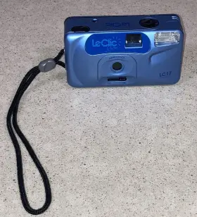 LC17 KEYSTONE Clic Focus Camera