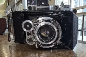 5705357 KMZ Camera Moskva Moscow Lens Industar