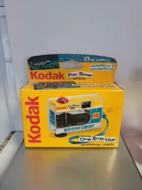 807-4707 KODAK Exposures Camera Waterproof
