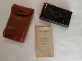 A-127 KODAK Vest Pocket Autographic Roll Film Camera Folding