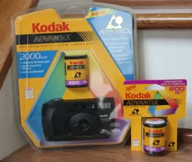 ADVANTIX2000 KODAK Advantix Auto Point Shoot Film Camera #2