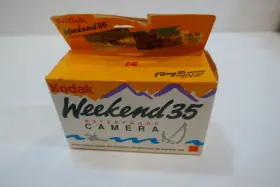 KW135 KODAK Weekend Single Disposable Waterproof Camera Box