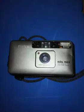 BM-201 KONICA Big Mini Point Shoot Film Camera