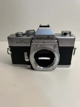 SRT201 KONICA MINOLTA Srt Slr Film Camera Body