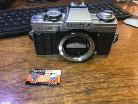 2214841 KONICA MINOLTA Xg Slr Film Camera Body Batteries