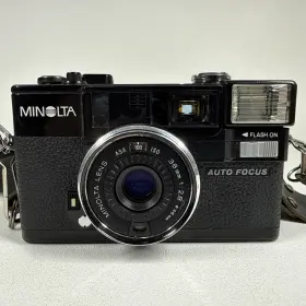 2332120 KONICA MINOLTA Matic Point Shoot Film Camera Auto